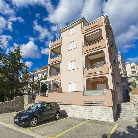 Apartment Color Green Dramalj Oda fotoğraf