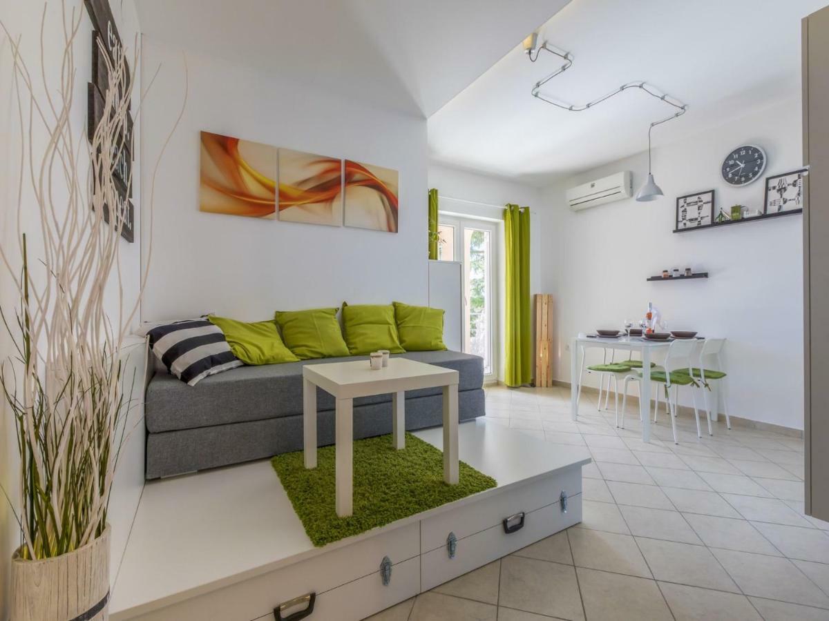 Apartment Color Green Dramalj Dış mekan fotoğraf